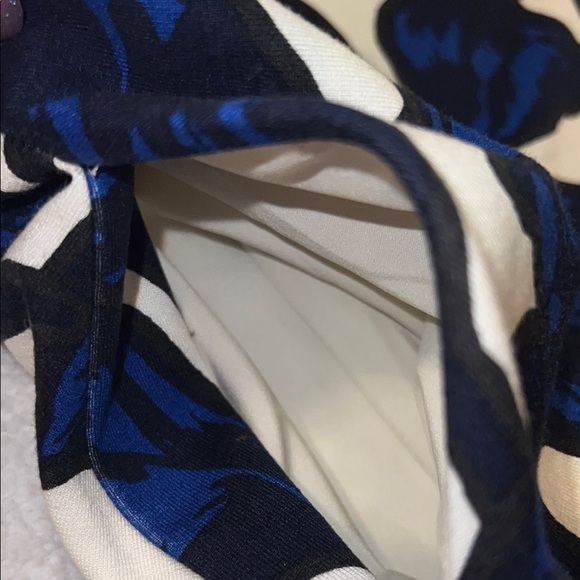 Banana Republic Women’s Midi Fit Flare Skirt Blue White Pockets Floral Y2K SZ 4 - Picture 5 of 13